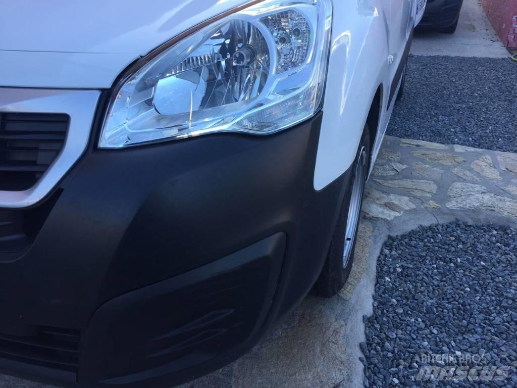 Peugeot Partner Dostavna vozila / kombiji