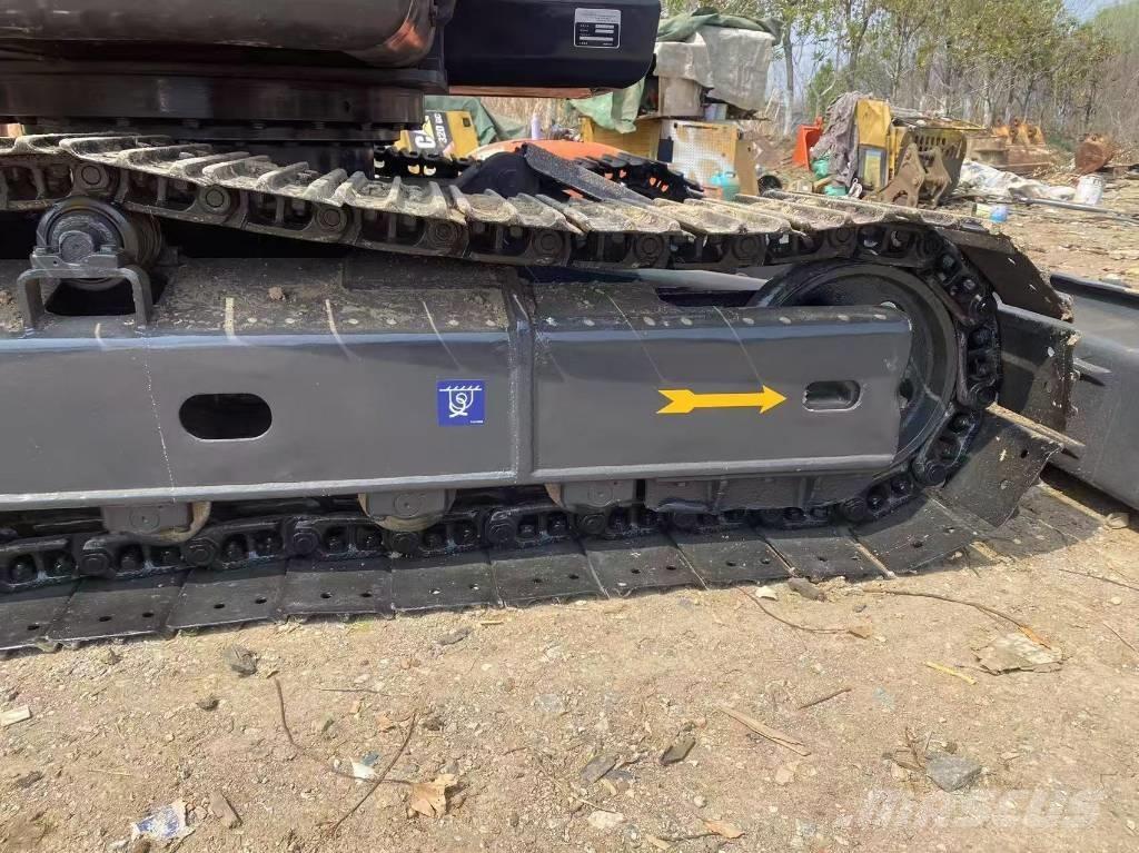 Doosan DX 75-9 C Midi bageri 7t – 12t