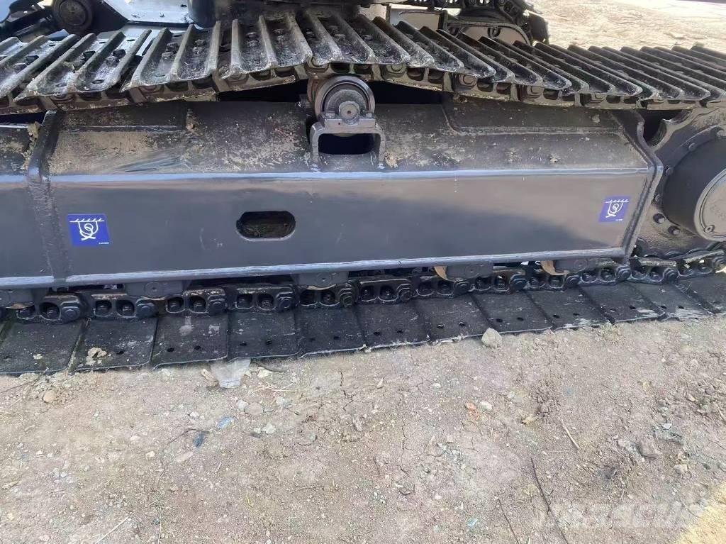 Doosan DX 75-9 C Midi bageri 7t – 12t