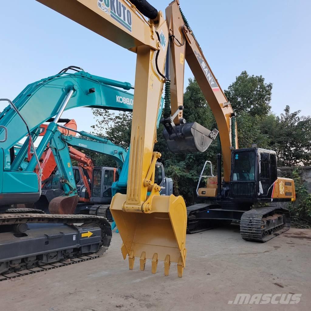 Komatsu PC 200-8 Bageri gusjeničari