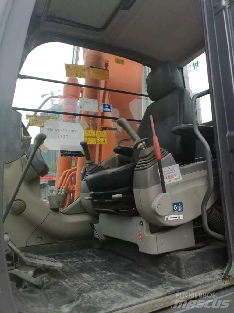 Hitachi ZX 200 Bageri gusjeničari