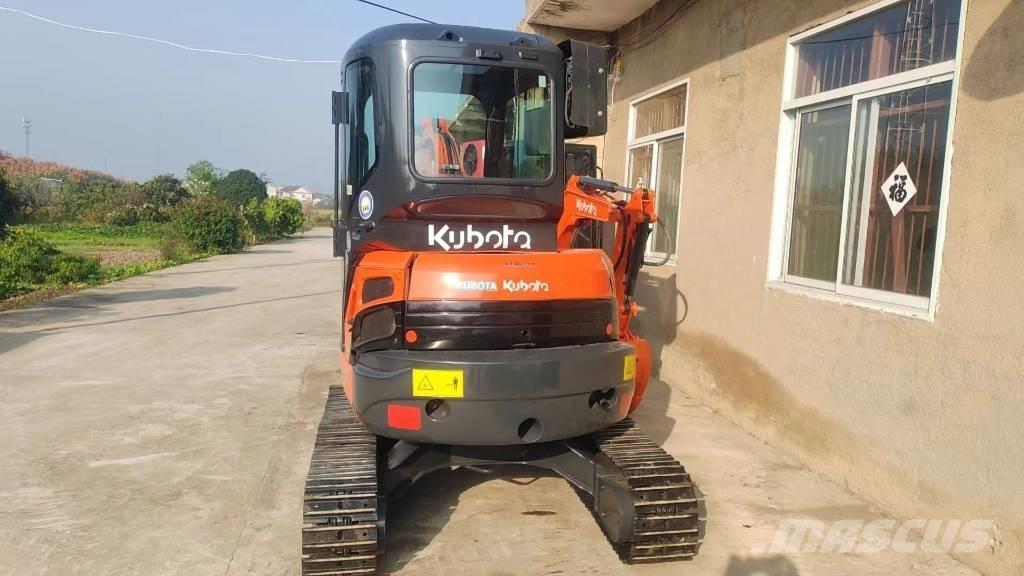 Kubota U 35 Mini bageri <7t