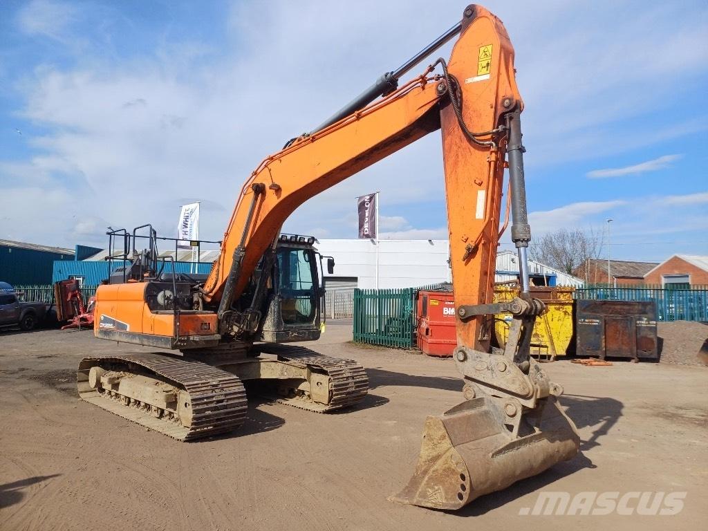 Develon DX225LC-5 Bageri gusjeničari