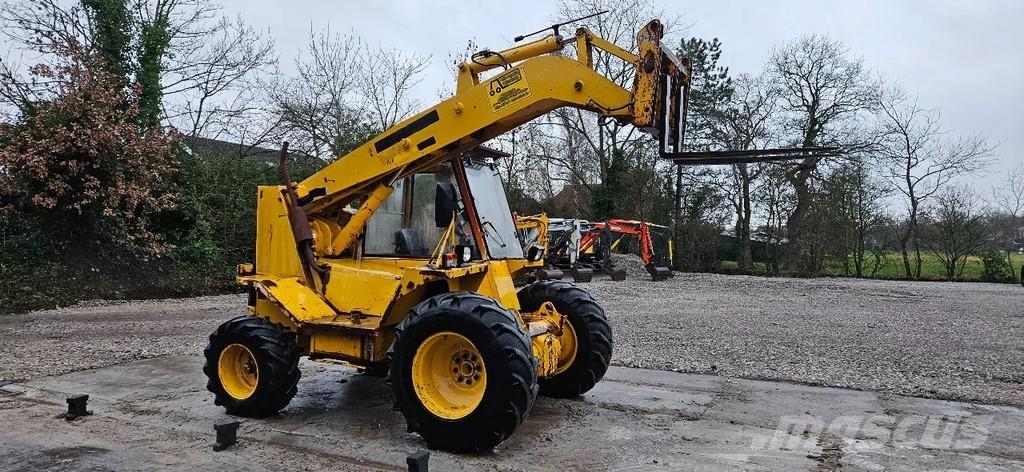 JCB 520M 2 Teleskopski viličari