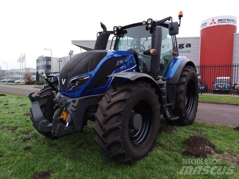 Valtra T 234 A Traktori