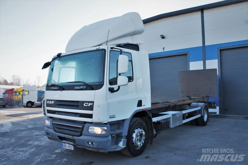 DAF CF75.310 Demontažnii kamioni za podizanje kabela