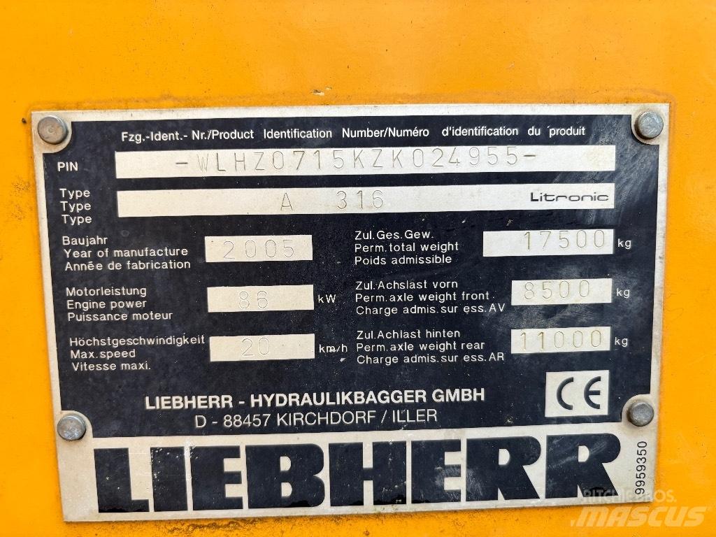 Liebherr A316 Bageri na kotačima