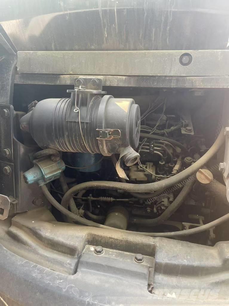 Komatsu PC 55 Bageri gusjeničari