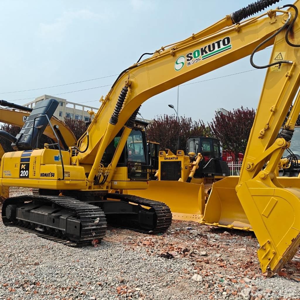 Komatsu 200-8 Bageri gusjeničari
