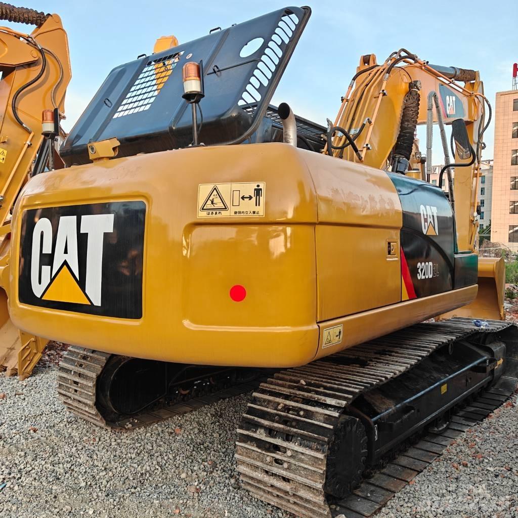CAT 320D2L Bageri gusjeničari