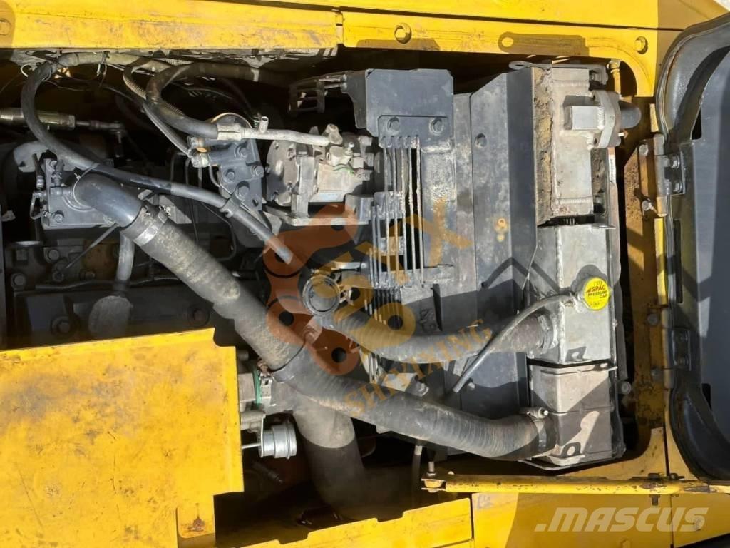 Komatsu PC 130 Bageri gusjeničari