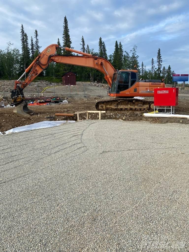 Doosan DX 255 Bageri gusjeničari