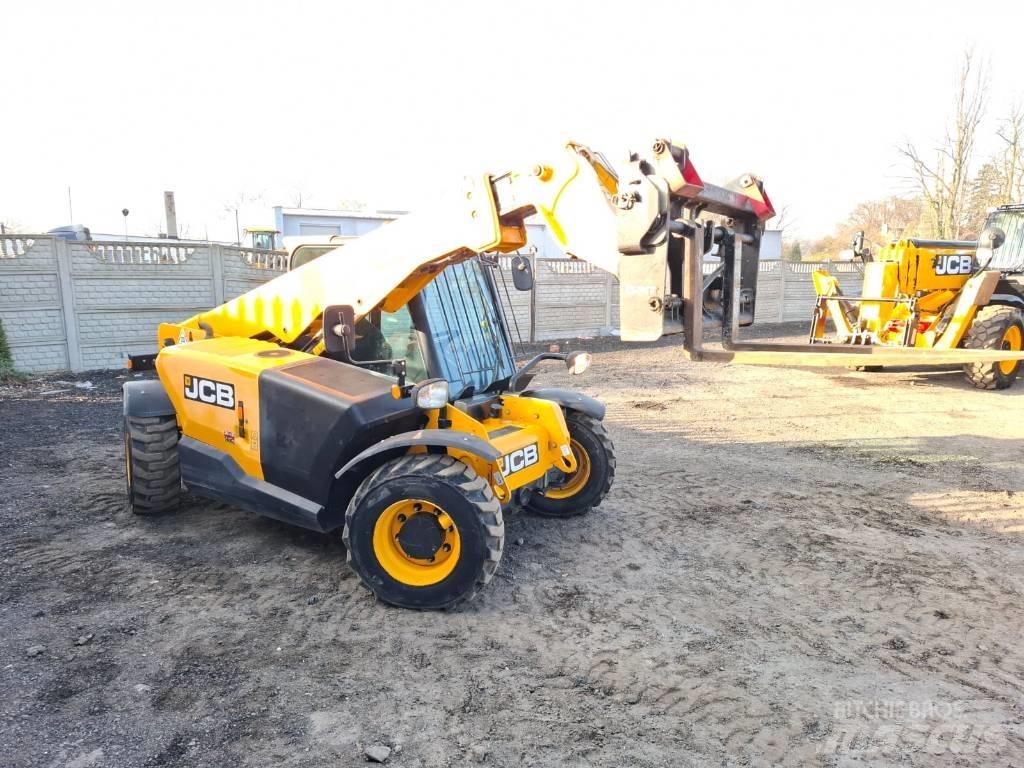 JCB 525-60 Teleskopski viličari