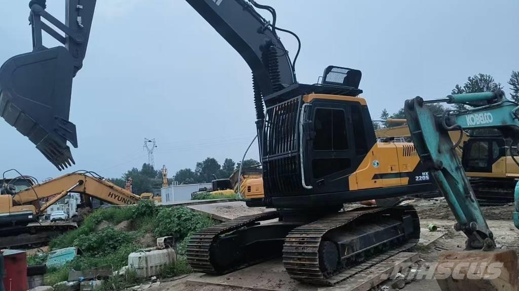 Hyundai HX220S Bageri gusjeničari