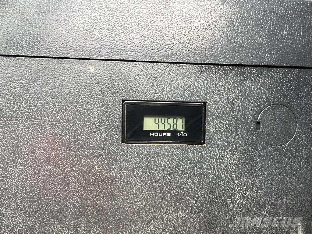 Hyundai HX 210 AL Bageri gusjeničari