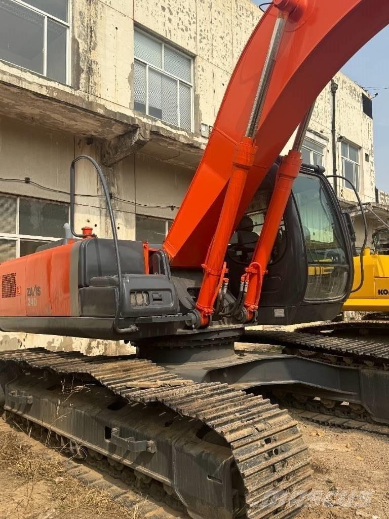 Hitachi ZX 240 Bageri gusjeničari