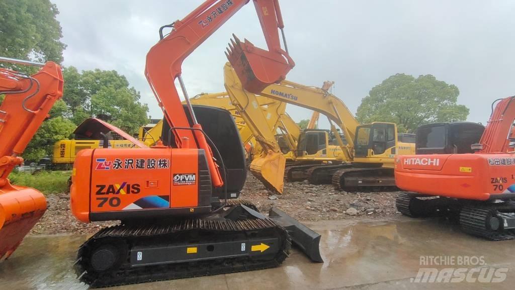 Hitachi ZX 70 Mini bageri <7t