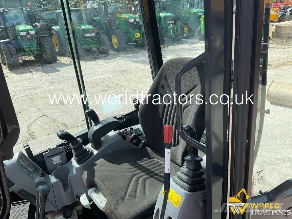 Kubota U 27-4 Mini bageri <7t
