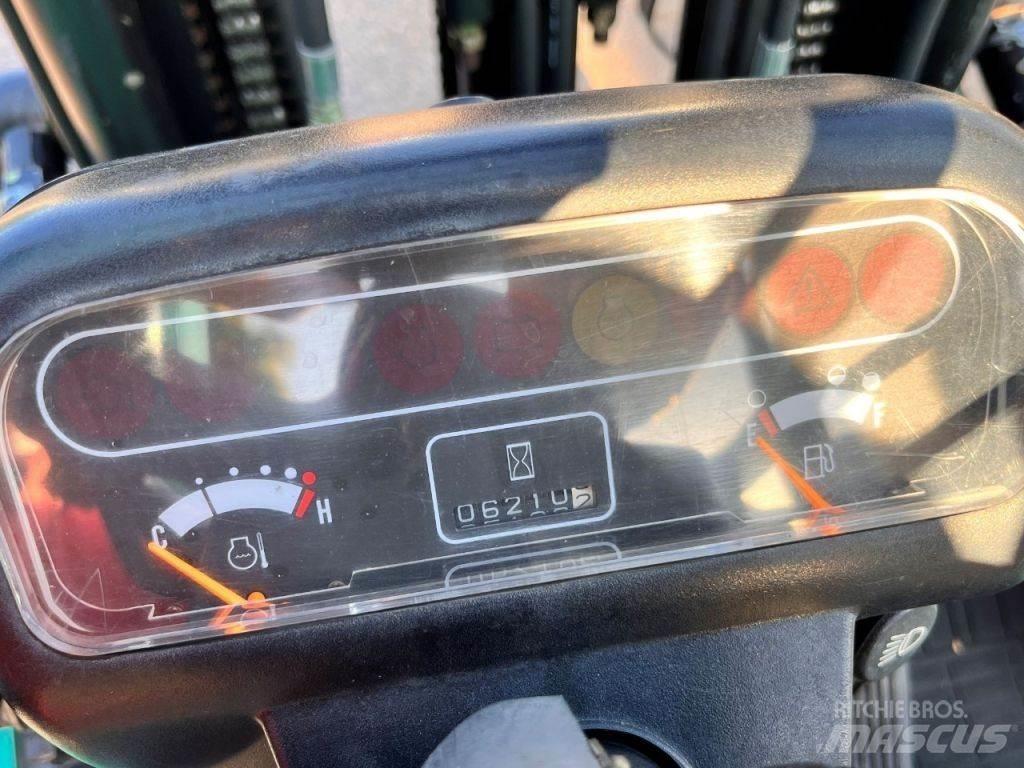 Mitsubishi FD25 Dizelski viličari