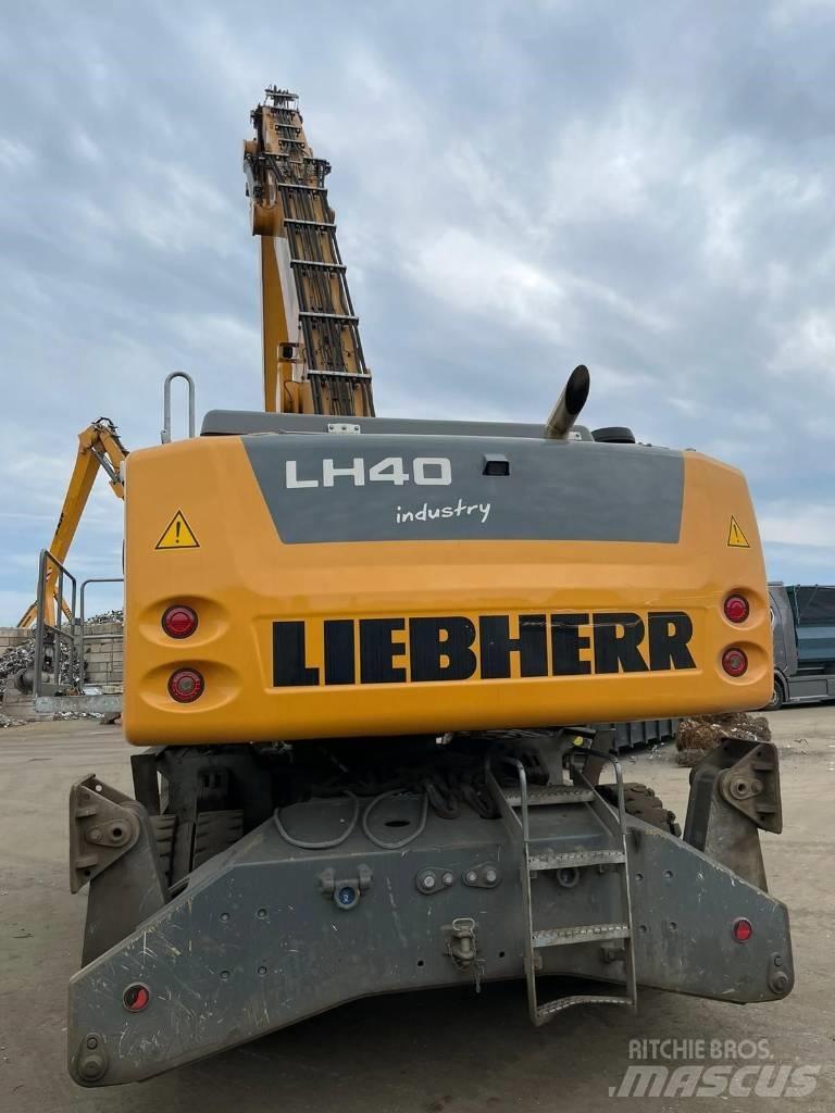 Liebherr LH40M Bageri za manipuliranje materijalom / otpadom