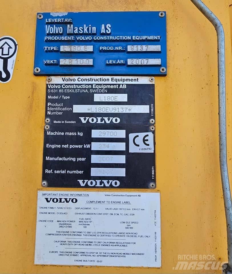 Volvo L 180 E Utovarivači na kotačima