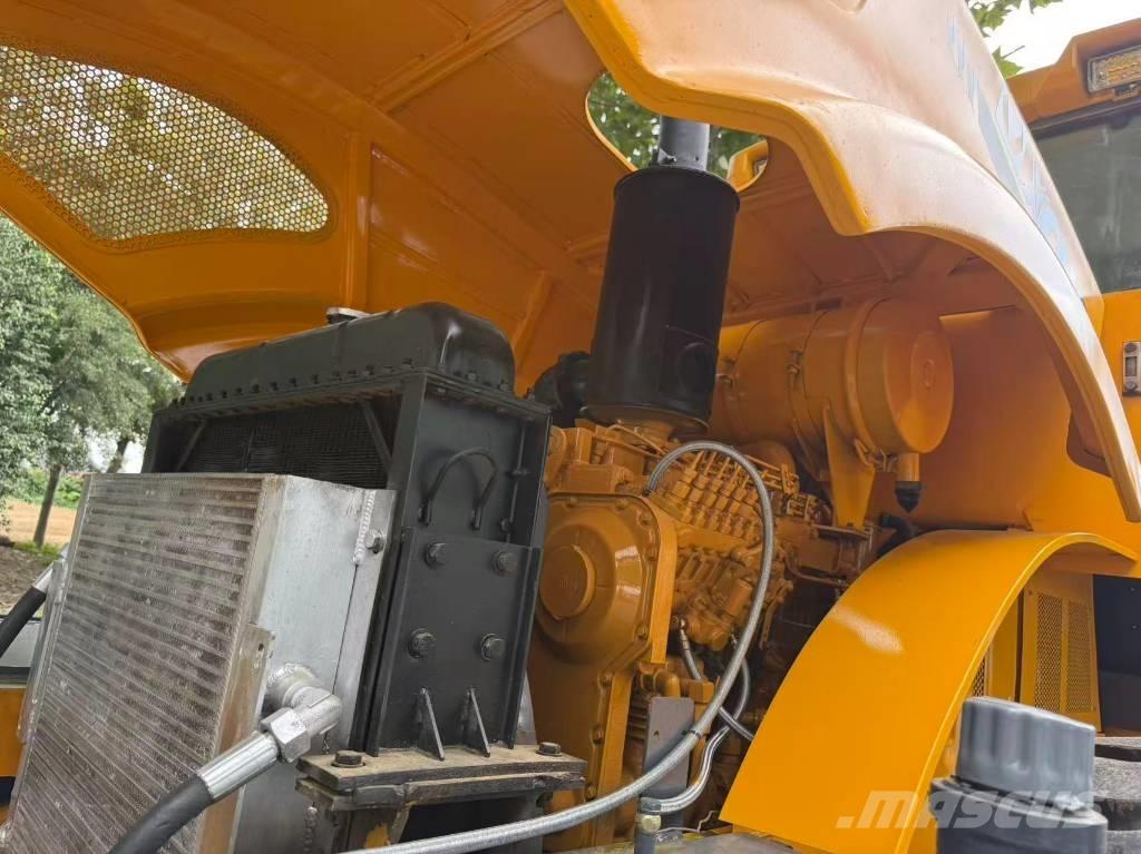 XCMG XS 223 J Valjci sa jednim bubnjem