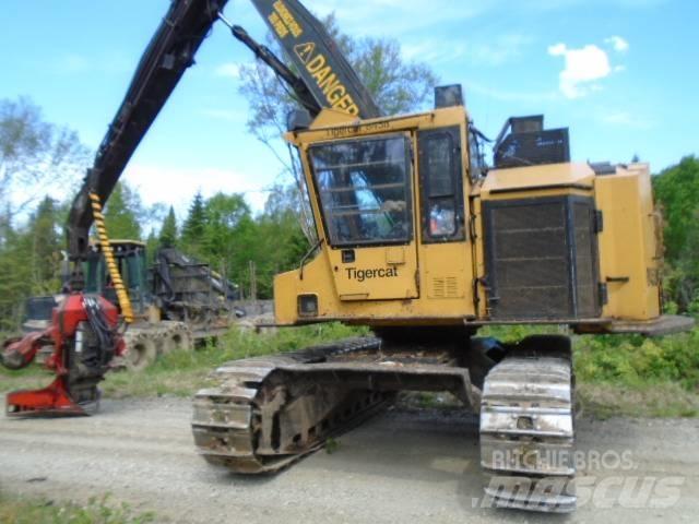 Tigercat 845B Strojevi za sječu stabala