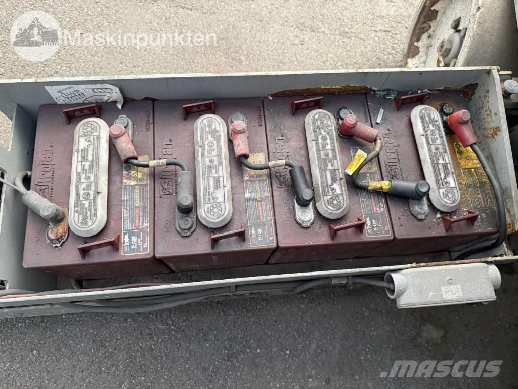 SkyJack SJ III 4626 Škaraste platforme