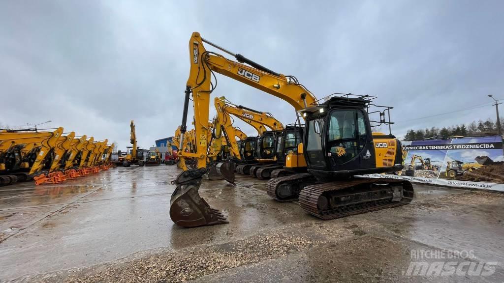 JCB JS 130 LC Bageri gusjeničari