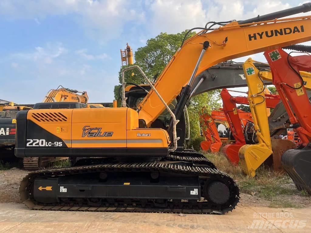Hyundai R220LC-9S Bageri gusjeničari