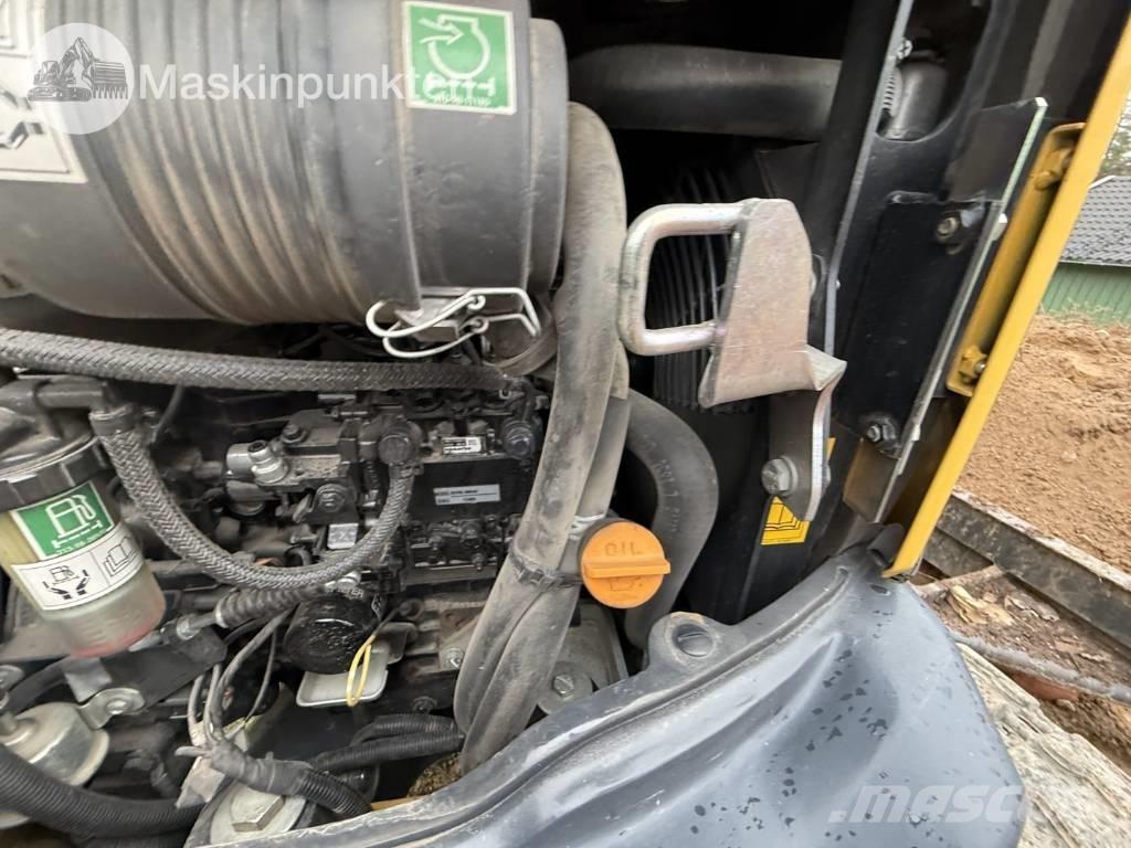 Komatsu PC 26 MR-3 Mini bageri <7t