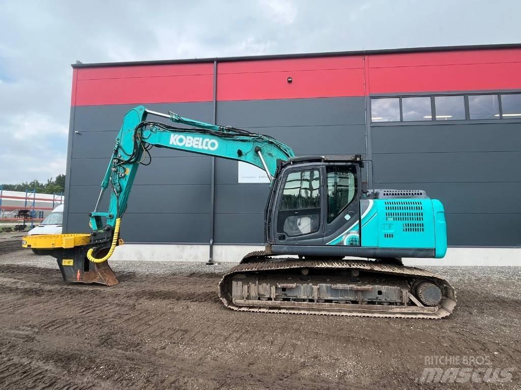 Kobelco SK180LC-10 Bageri gusjeničari