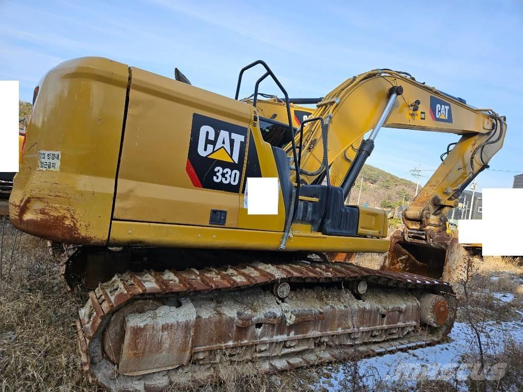 CAT 330 Bageri gusjeničari