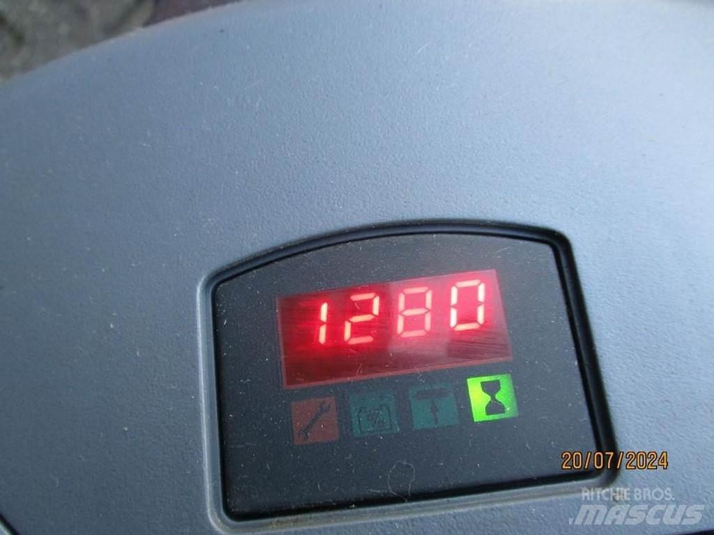 BT SWE 080L Ručni električni viličar
