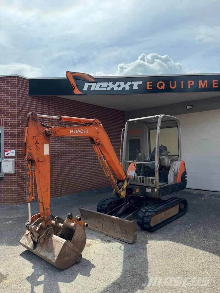 Hitachi ZX 25 Mini bageri <7t