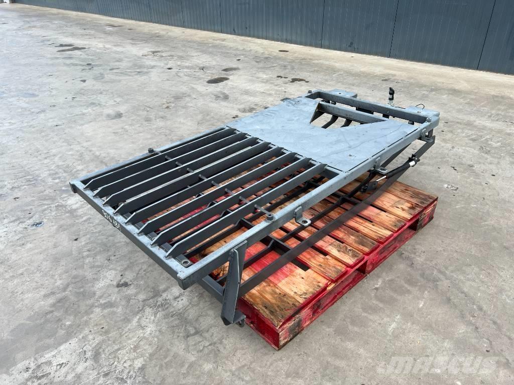 Doosan DX180 / DX225 Kabine i unutrašnjost