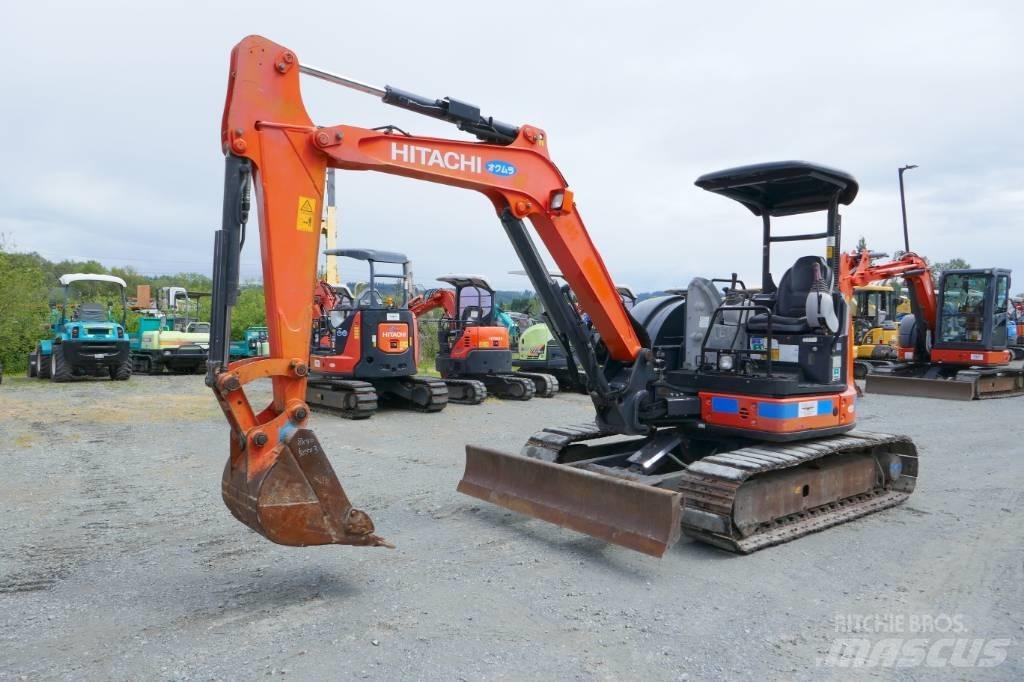 Hitachi ZX 40 U-5 B Mini bageri <7t