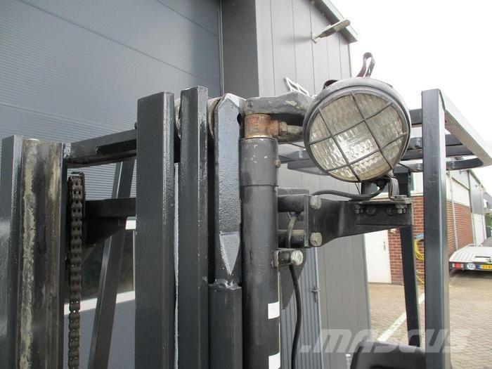 Still R 50-15 Električni viličari