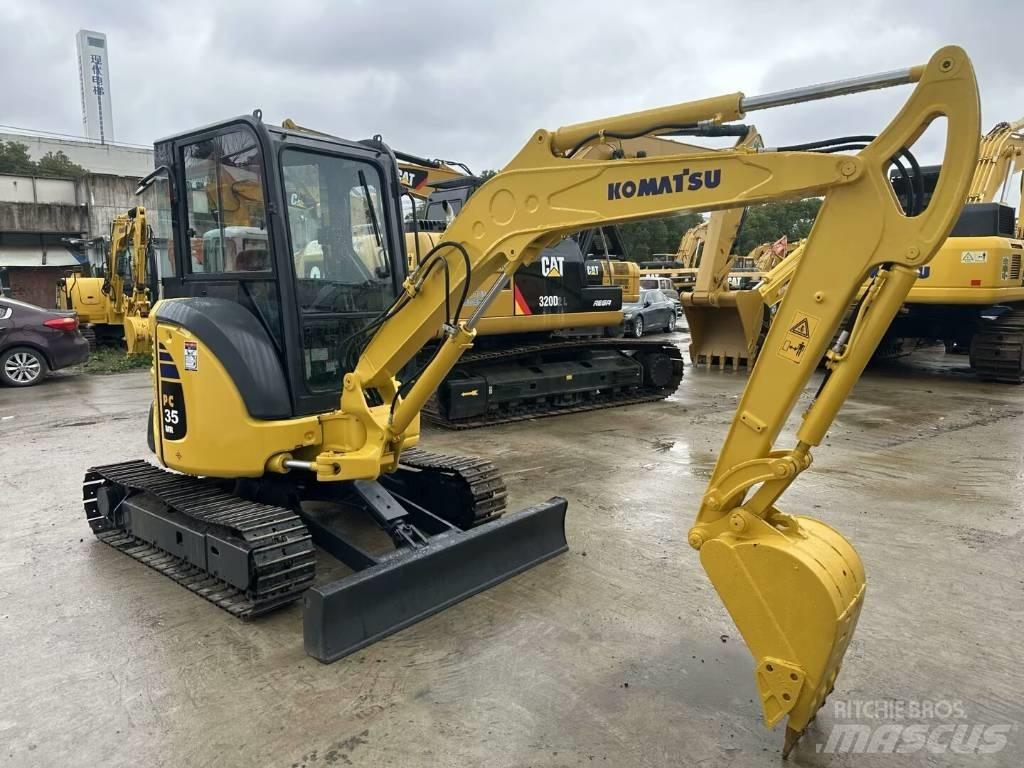 Komatsu PC 35 MR Mini bageri <7t