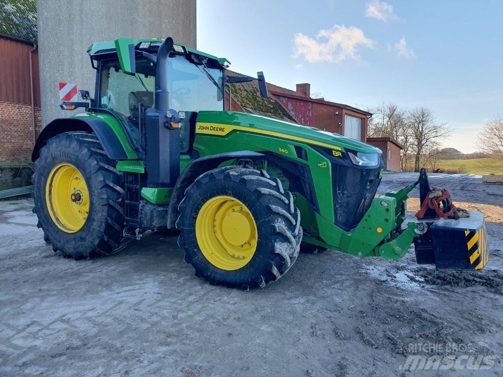 John Deere 8r340 Traktori