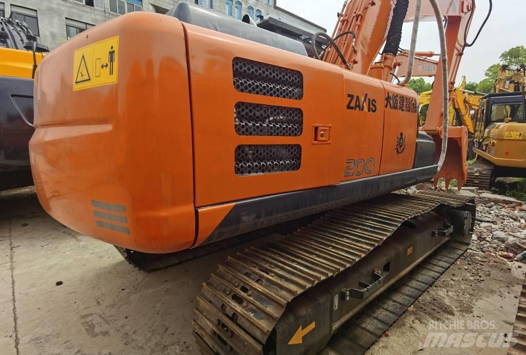 Hitachi ZX 200 Bageri gusjeničari