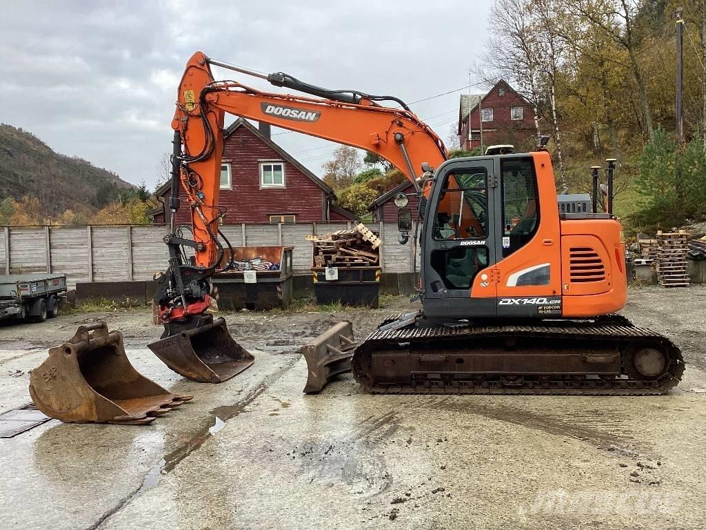 Doosan DX140LCR-5 Bageri gusjeničari