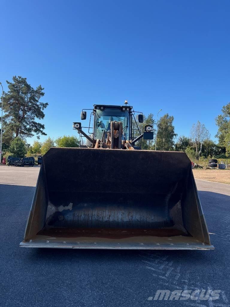 CASE 1021 G Utovarivači na kotačima