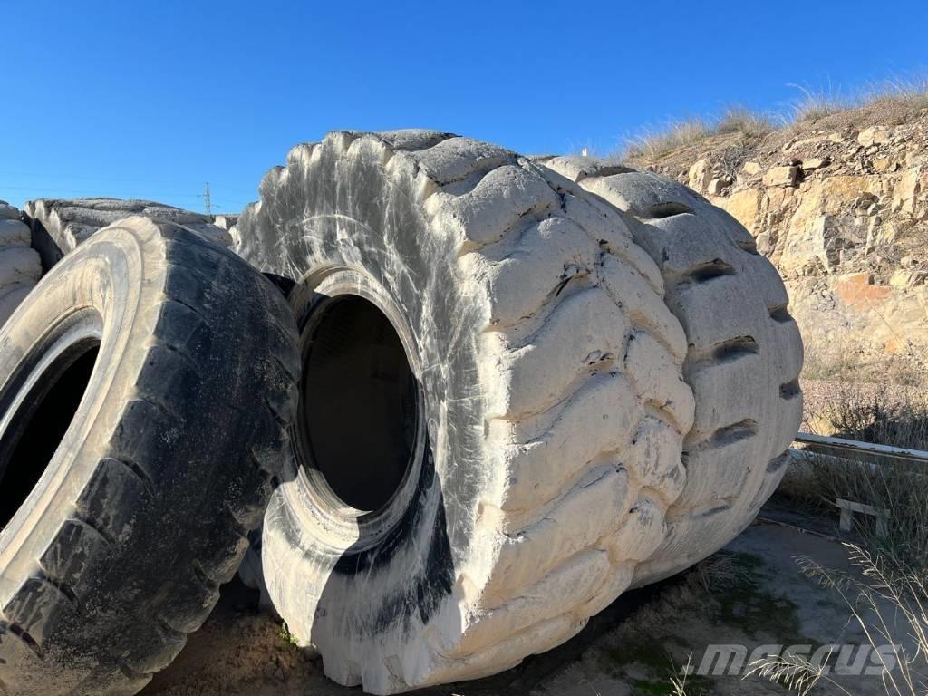 CAT 990 II Utovarivači na kotačima