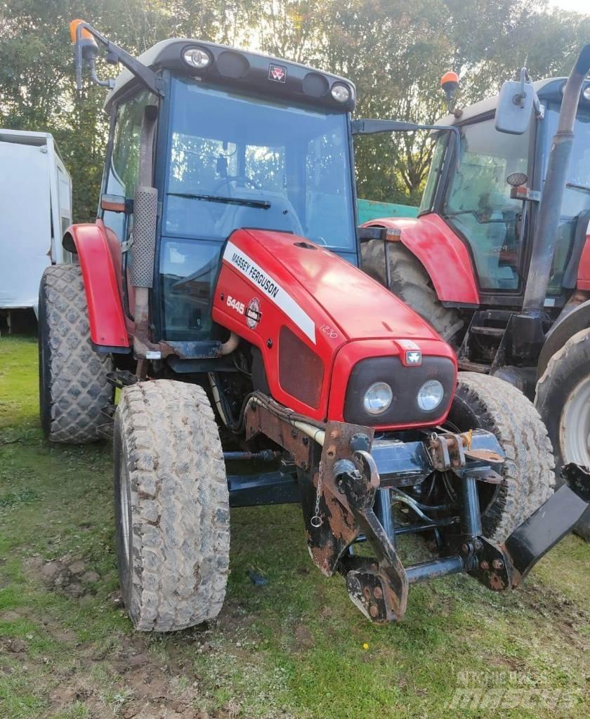 Massey Ferguson 5445 Traktori