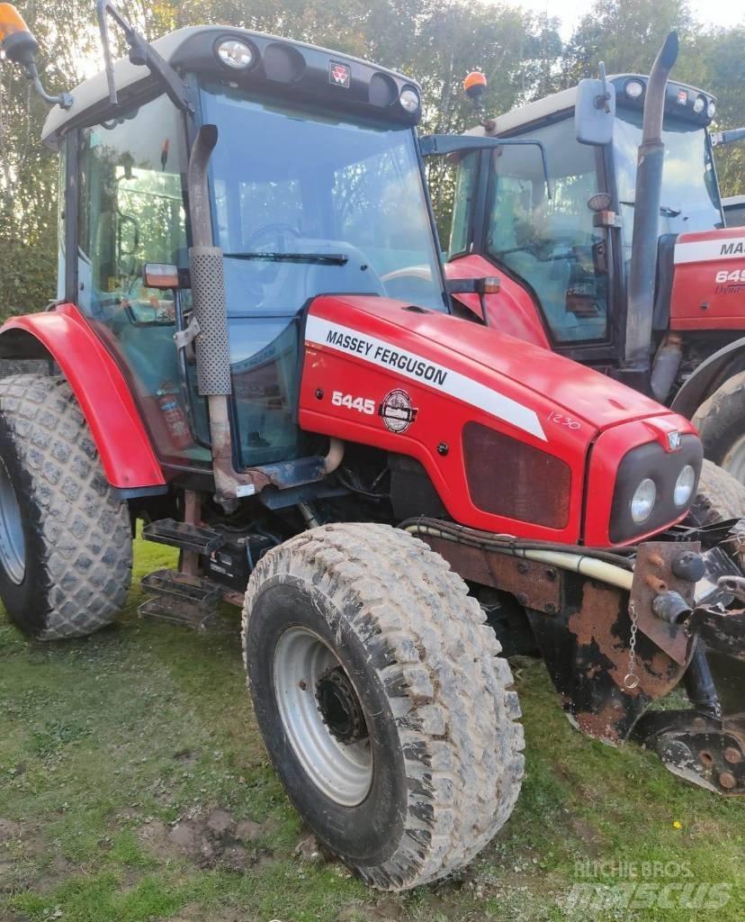 Massey Ferguson 5445 Traktori