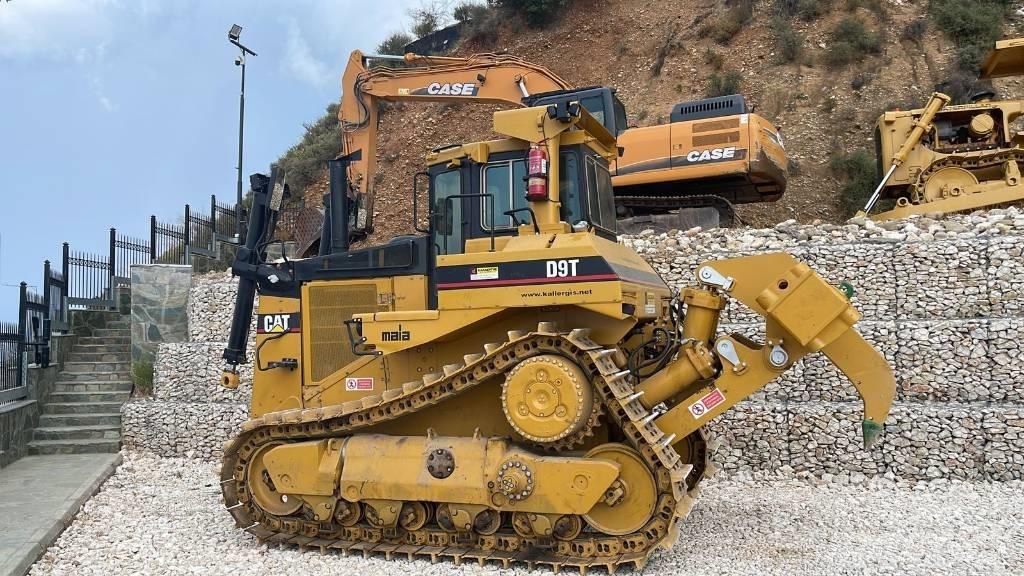 CAT D 9 N Buldožeri gusjeničari