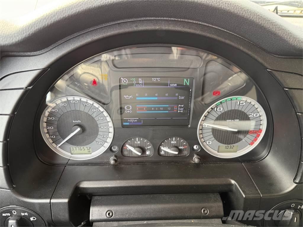 Iveco AS280 6X2 Rol kiper kamioni s kukama za dizanje