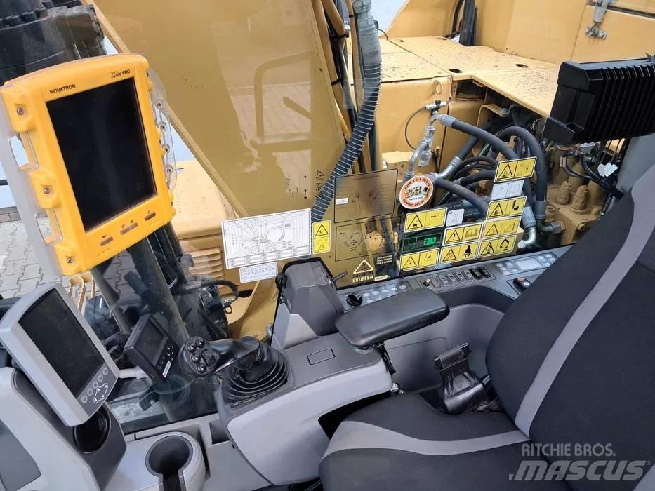 CAT 313 F L Bageri gusjeničari