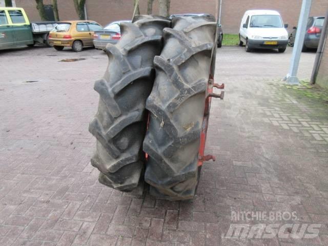 Goodyear 13.6/36 Gume, kotači i naplatci